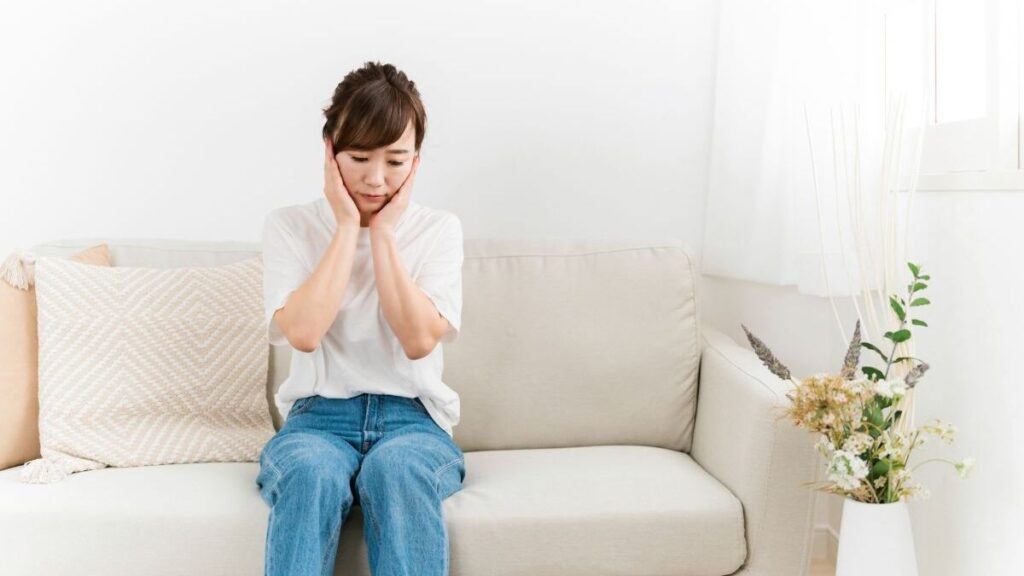 肉割れに悩む女性