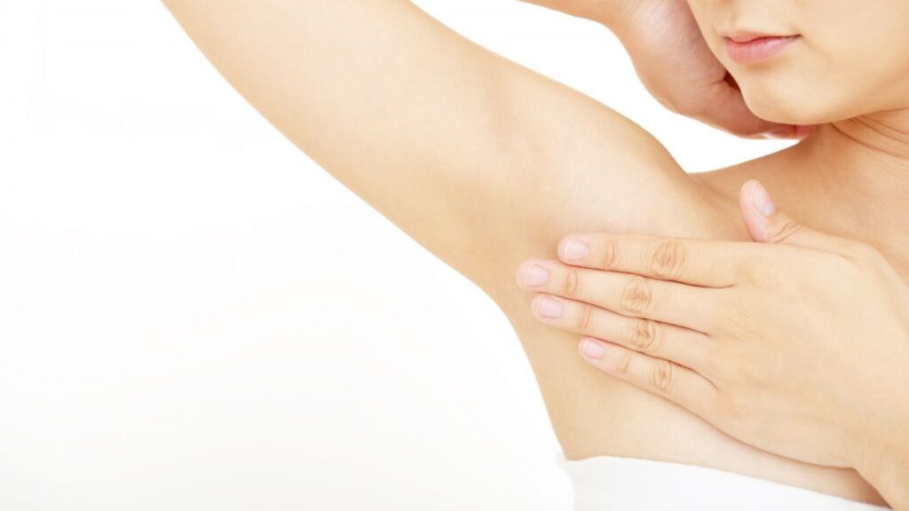 脇の肉割れのケア方法